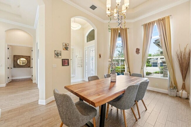 Foto del edificio - 851 Edgebrook Ln