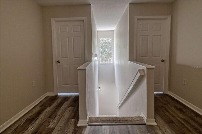 Foto del edificio - 8509 Broken Willow Ct