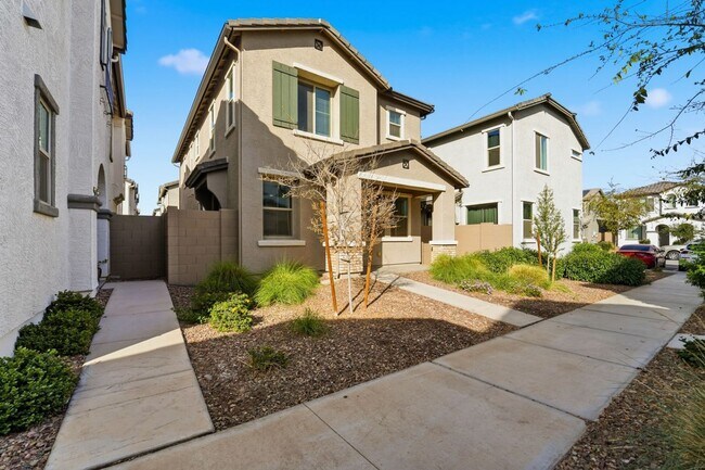 Building Photo - Stunning 3-Bedroom Home with Garage in Phoenix