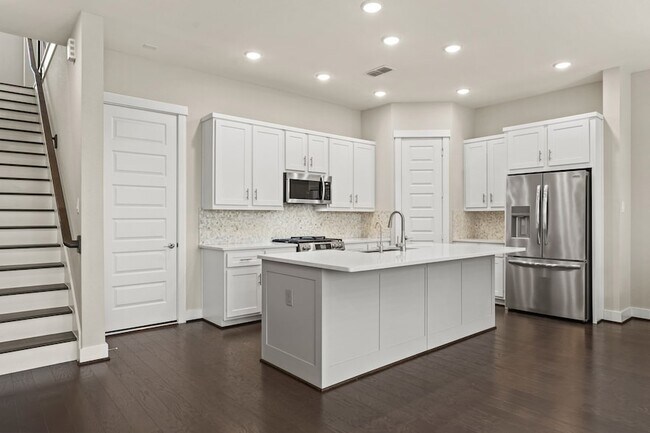Foto del edificio - 10972 Hewitt Cliff Ln