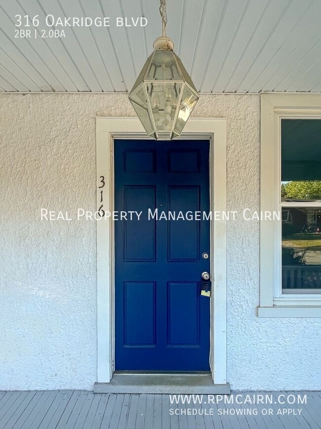 Photo - 316 Oakridge blvd- House