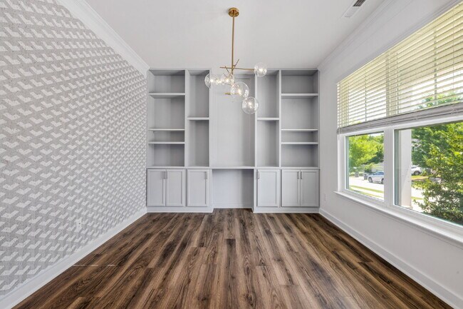 Foto del edificio - Spacious 5 Bedroom 3 Bath Home in highly sought after Walnut Creek!