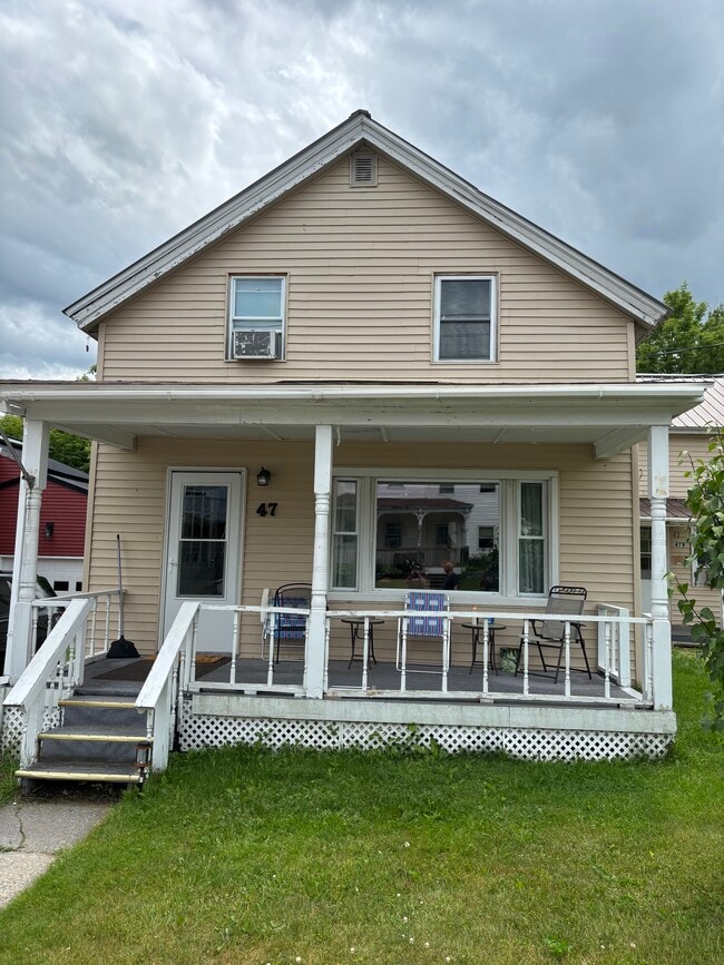 Building Photo - 47 Bouck St