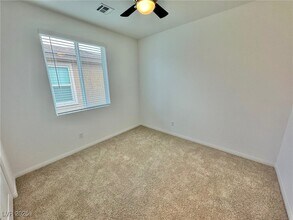 Building Photo - 9897 Angel Valley Dr