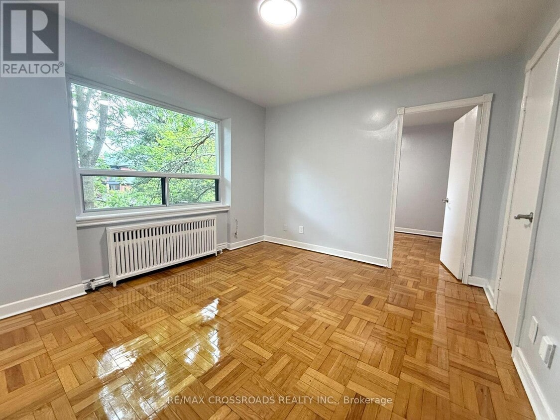 Photo principale - 2770-2770 Yonge St