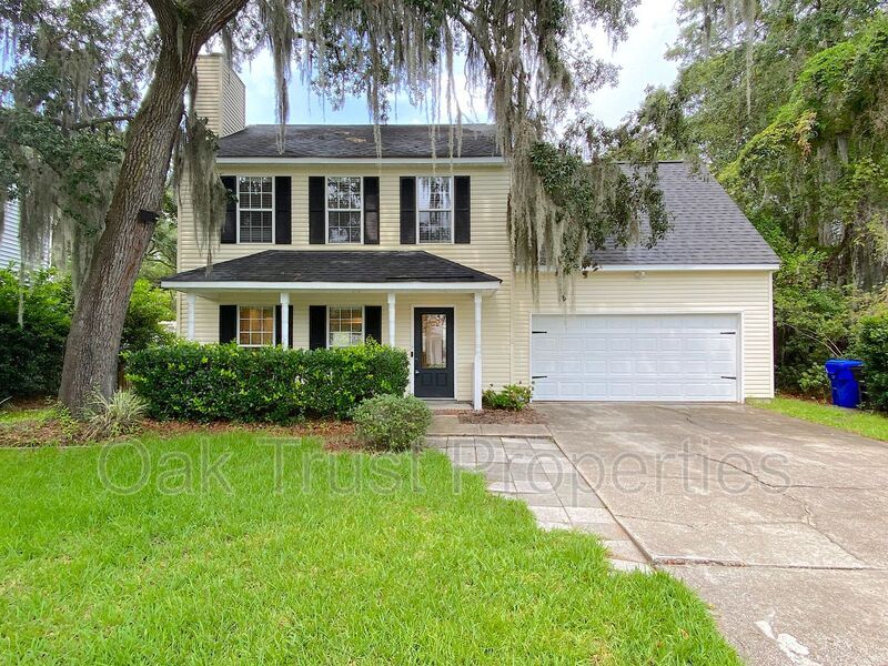 Primary Photo - 1359 Center Lake Dr
