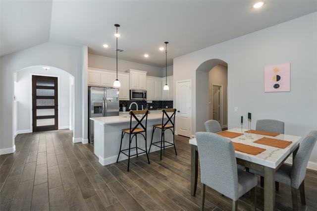 Building Photo - 9117 Amistad Ln