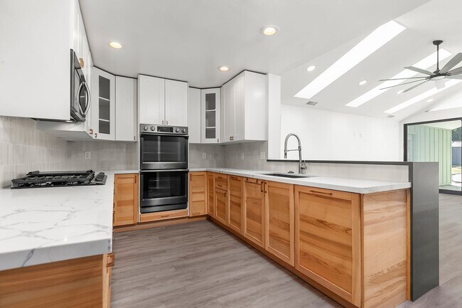 Foto del edificio - 7843 Quince St