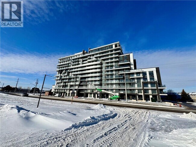 Photo du bâtiment - 461 Green Rd