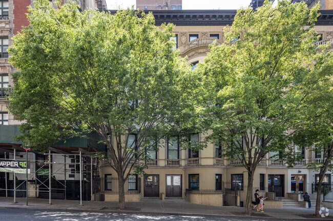 Foto del edificio - 272 W 86th St