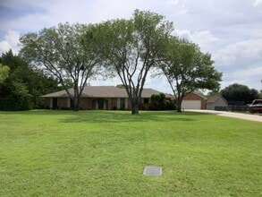Building Photo - 2605 S Quail Run Ct