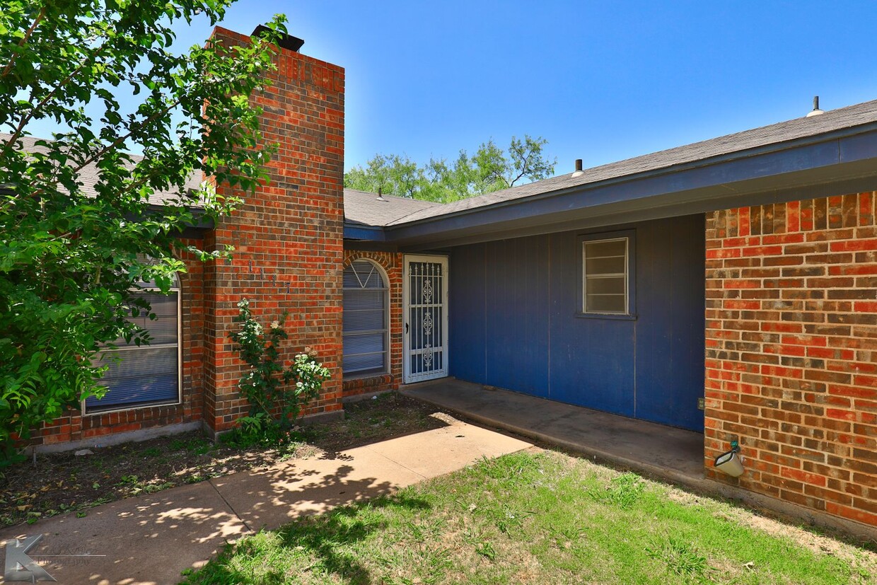 Foto principal - 3/2/2 DUPLEX near ACU!