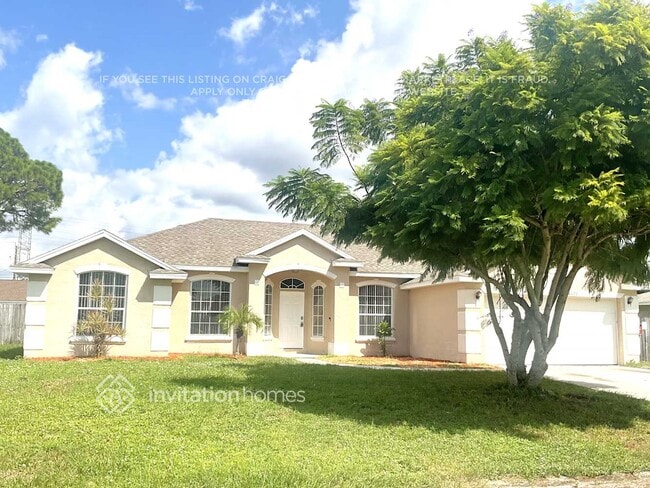 Building Photo - 4370 Camberly St