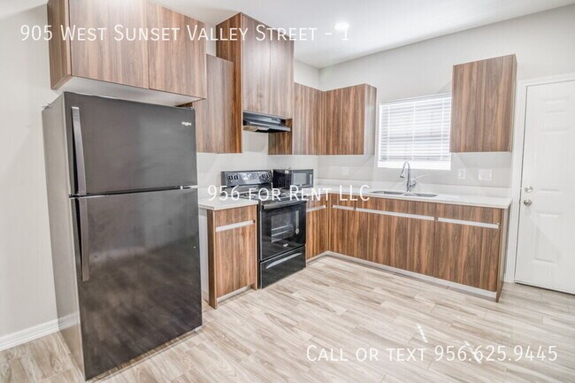 Foto del edificio - 905 W Sunset Valley St