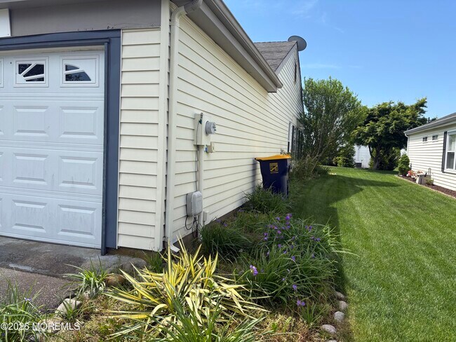 Building Photo - 21 Newbury Row