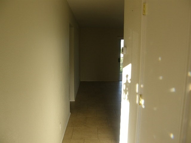 Foto del edificio - Available Rental