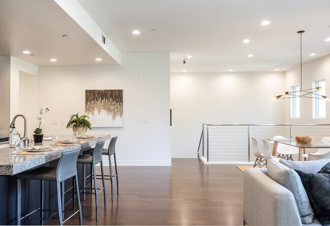 Foto del edificio - 12658 Sandhill Ln
