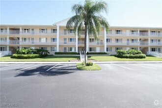 Building Photo - 10686 Gulf Shore Dr