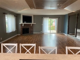 Building Photo - 212 W 14th Ave