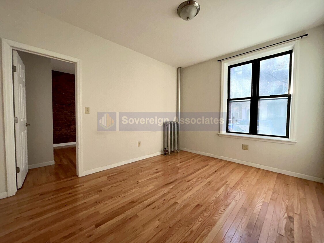 75 Cabrini Blvd Unit 1, New York, NY 10033 Room for Rent in New York