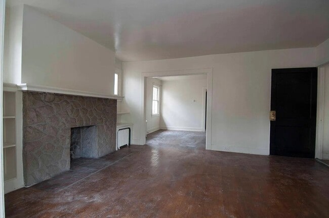 Photo - 6535 Northumberland St Apartment