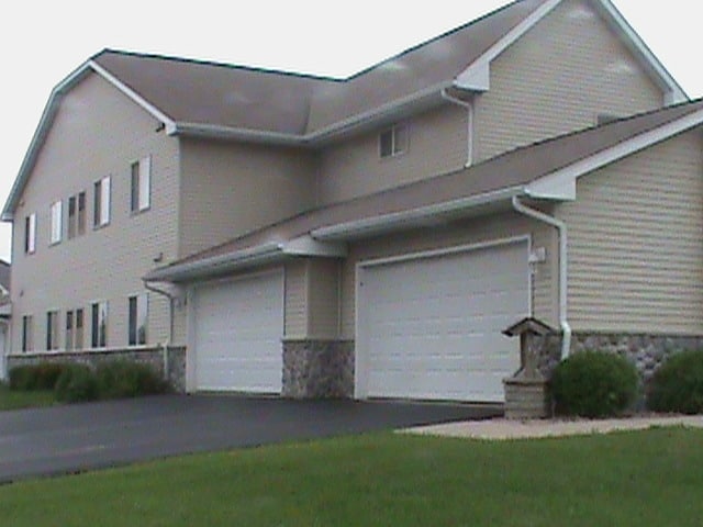 Primary Photo - 1706 Birchwood St