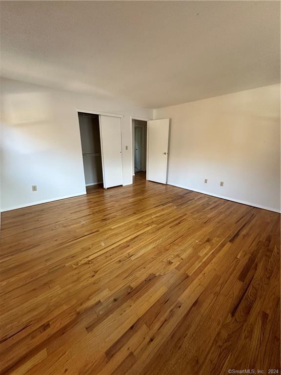 482 Oak Ave Unit 60, Cheshire, CT 06410 Condo for Rent in Cheshire