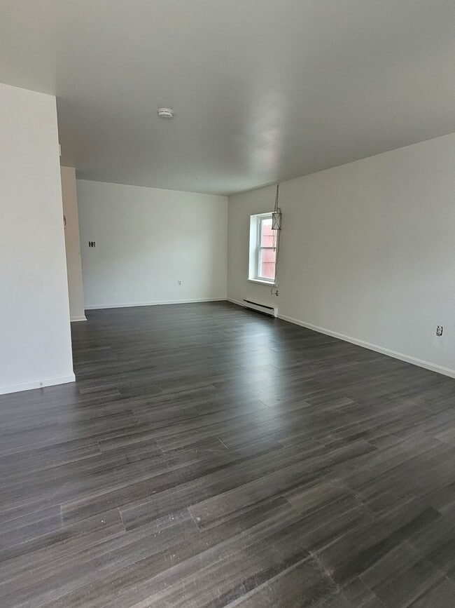 Building Photo - 2 bedroom 1 bathroom home in Ephrata