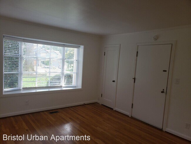 Foto del edificio - 7900 SW Brentwood St