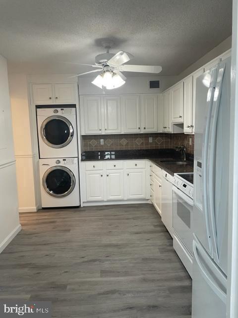 Foto del edificio - 203 Yoakum Pkwy