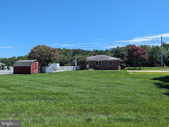 Foto del edificio - 9005 Centreville Rd