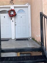 773 Drew St