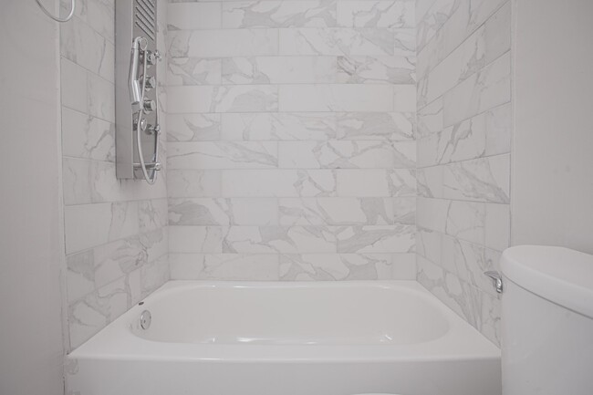 Foto del edificio - 3142 Arbor Street, Unit 1