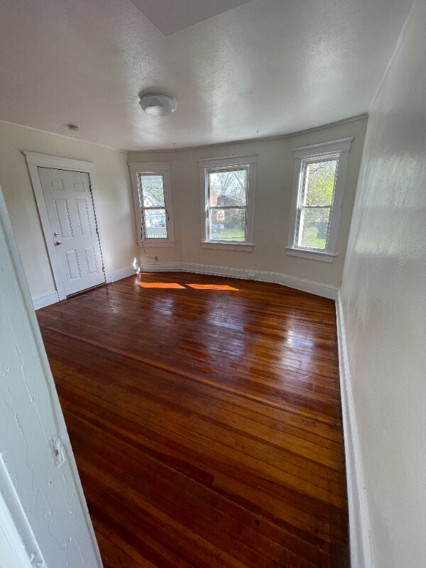 Building Photo - 12-14 Allen St