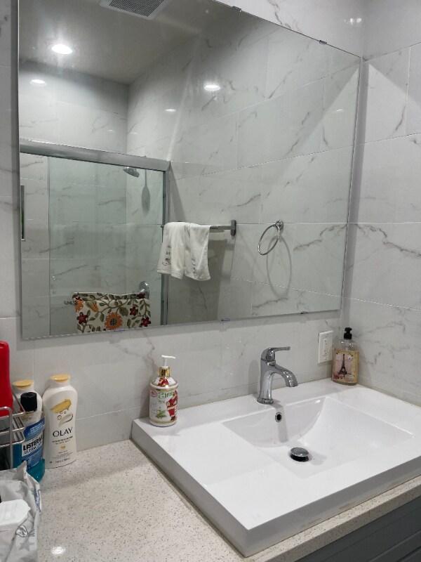 Foto del edificio - 10643 Keel Ave