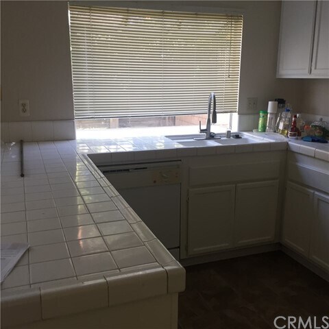 Foto del edificio - 7039 Arlington Pl