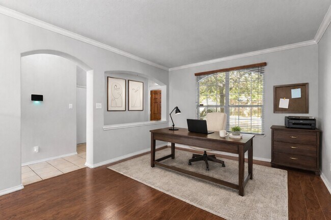 Foto del edificio - 7419 Chathan Glen Ln