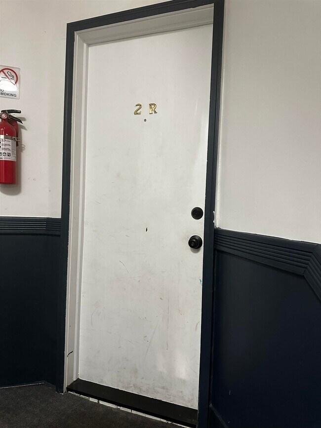 Foto del edificio - 609 New York Ave