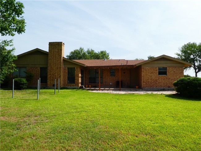Building Photo - 1803 Serenity Dr