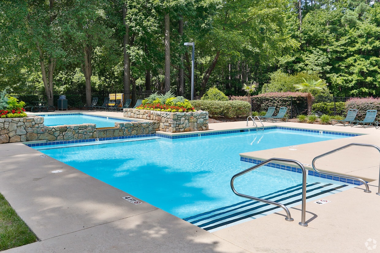 Timber Hollow Apartments 101 Timber Hollow Ct Chapel Hill, NC