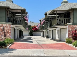 Building Photo - 2231 Pacific Ave