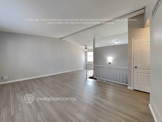 Building Photo - 4895 S Pagosa Cir