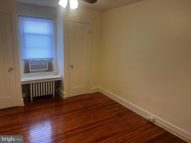 Building Photo - 501 N Brobst St