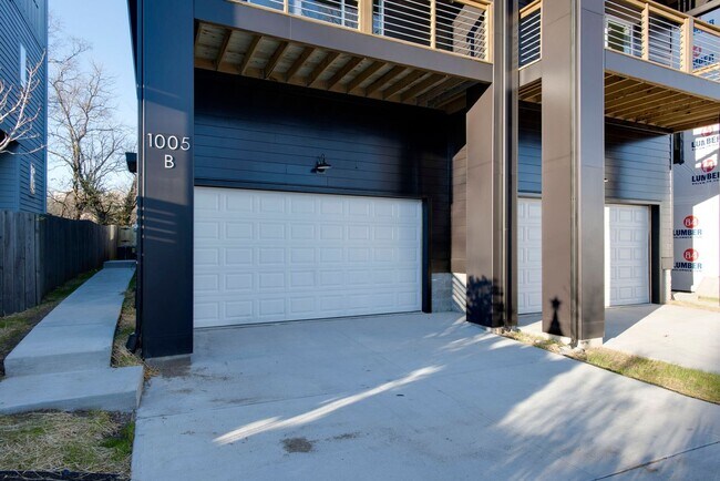 Foto del edificio - New Construction Modern Luxury in Nashville