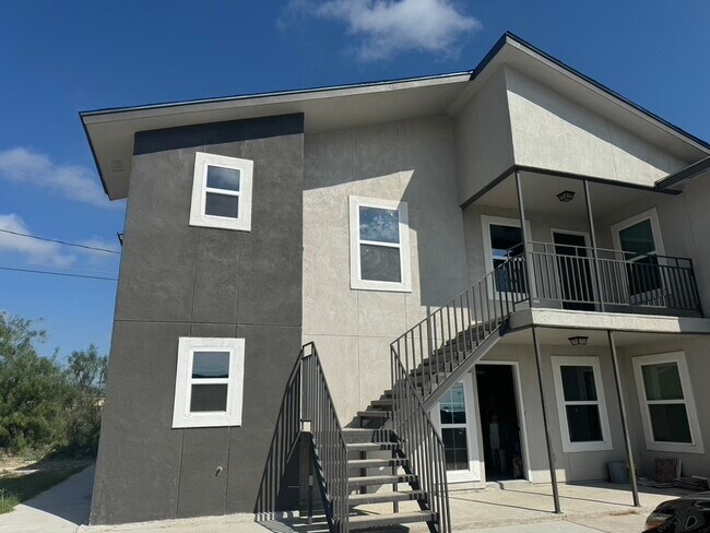 Foto del edificio - 101 Rockwell Way