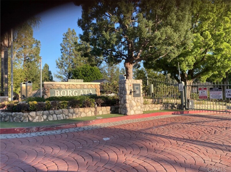 Primary Photo - 10655 Lemon Ave