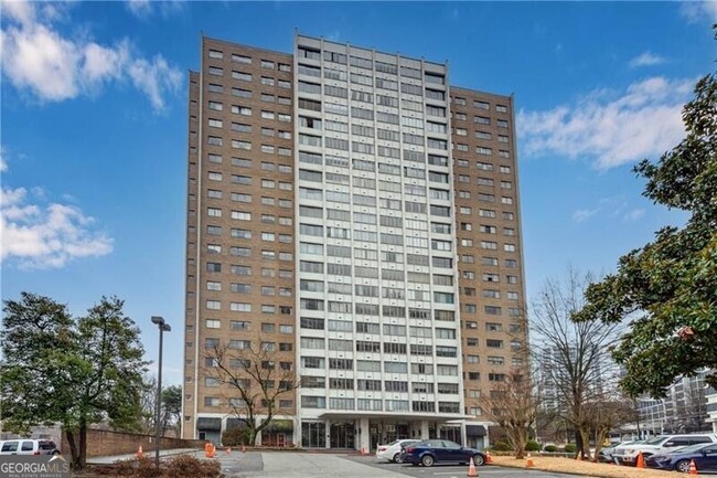 Foto del edificio - 215 Piedmont Ave NE