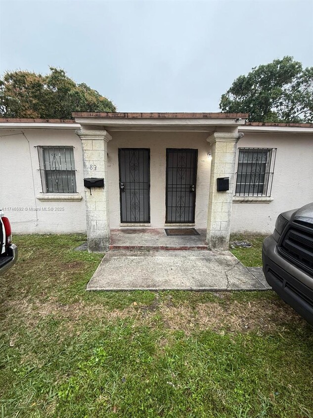 Foto principal - 1281 NW 57th St