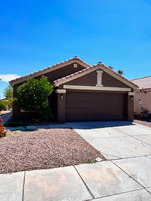 Foto principal - 3944 Canyon Meadows Ct