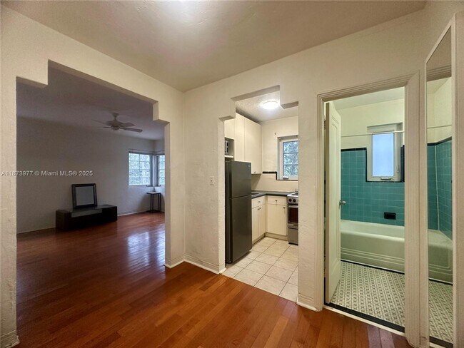 Foto del edificio - 260 Euclid Ave